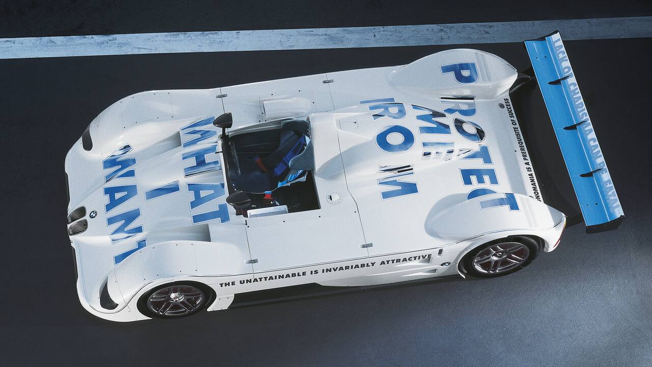 BMW V12 LMR Art Car Museum Edition アートカー 15 | Jenny Holzer 1999 - BMW Art Cars